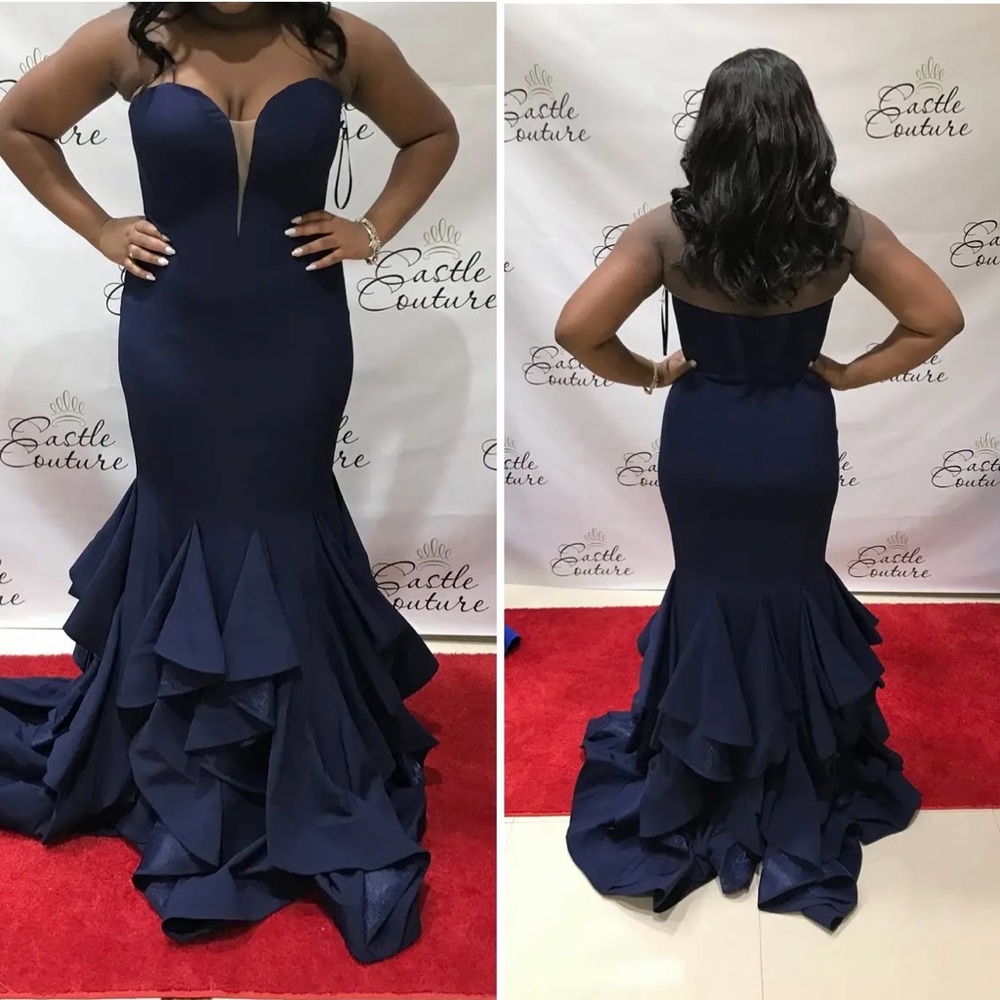 Elegant Jovani Navy Evening Gown